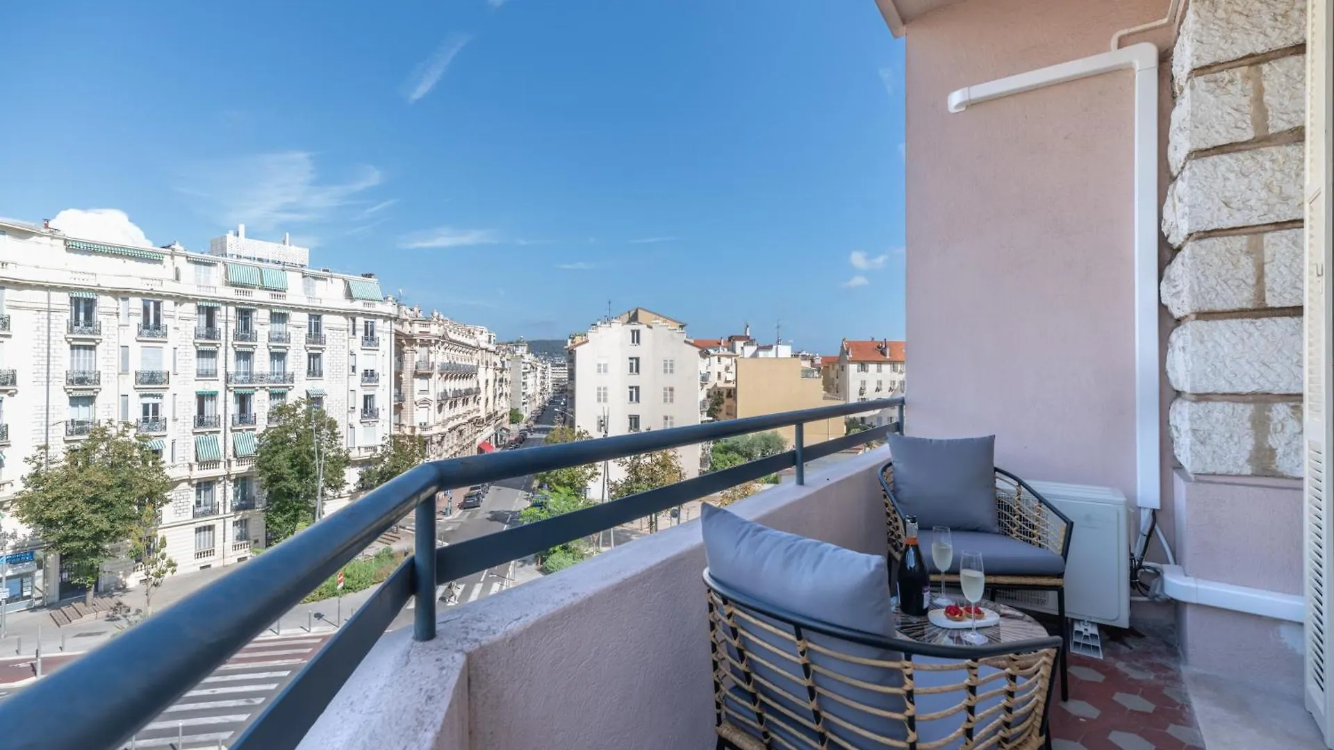 Elegant Condo With Balconies In The Heart Of Nice 0*,  France